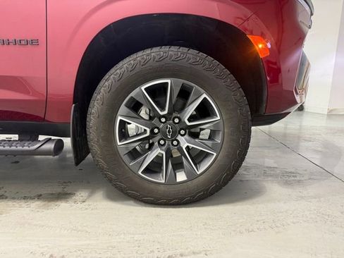 Certified 2024 Chevrolet Tahoe Z71 w/ Luxury Package image 34