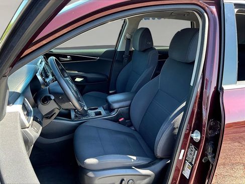 Used 2017 Kia Sorento AWD w/ LX Convenience Package image 23