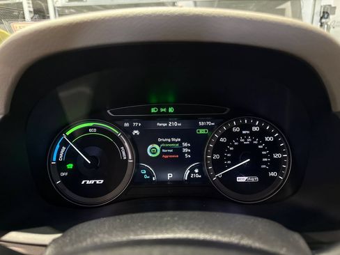Used 2019 Kia Niro EX Premium w/ Sunroof Package FWD image 98
