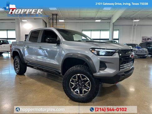 Used 2024 Chevrolet Colorado ZR2 w/ Technology Package AWD/4WD image 1