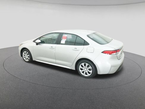 New 2025 Toyota Corolla LE image 4