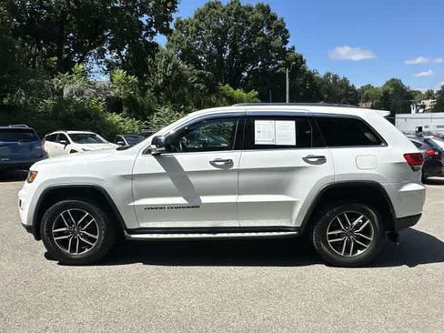 Used 2019 Jeep Grand Cherokee Limited AWD/4WD image 2
