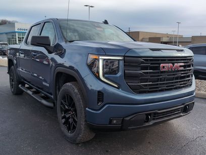 New 2026 GMC Sierra 1500 Elevation w/ Elevation Select Package
