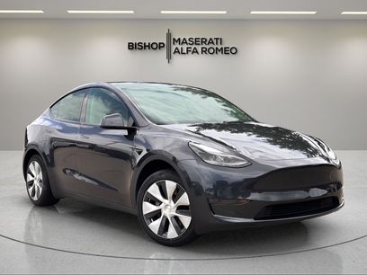 Used 2024 Tesla Model Y 2WD