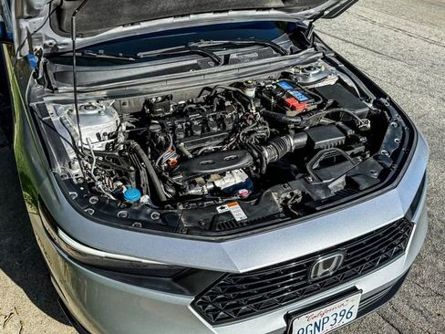 Used 2023 Honda Accord EX image 11