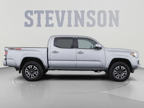 Used 2023 Toyota Tacoma TRD Sport w/ Advanced Technology Package AWD/4WD image 8
