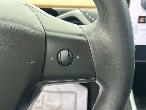 Used 2017 Tesla Model 3 Long Range image 28