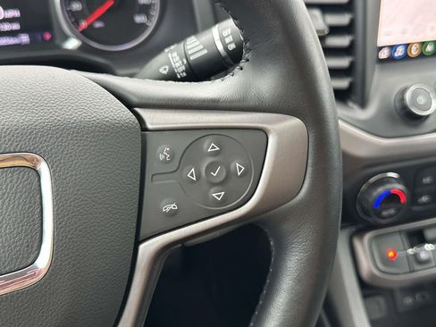 Certified 2022 GMC Acadia AT4 w/ Preferred Package image 27