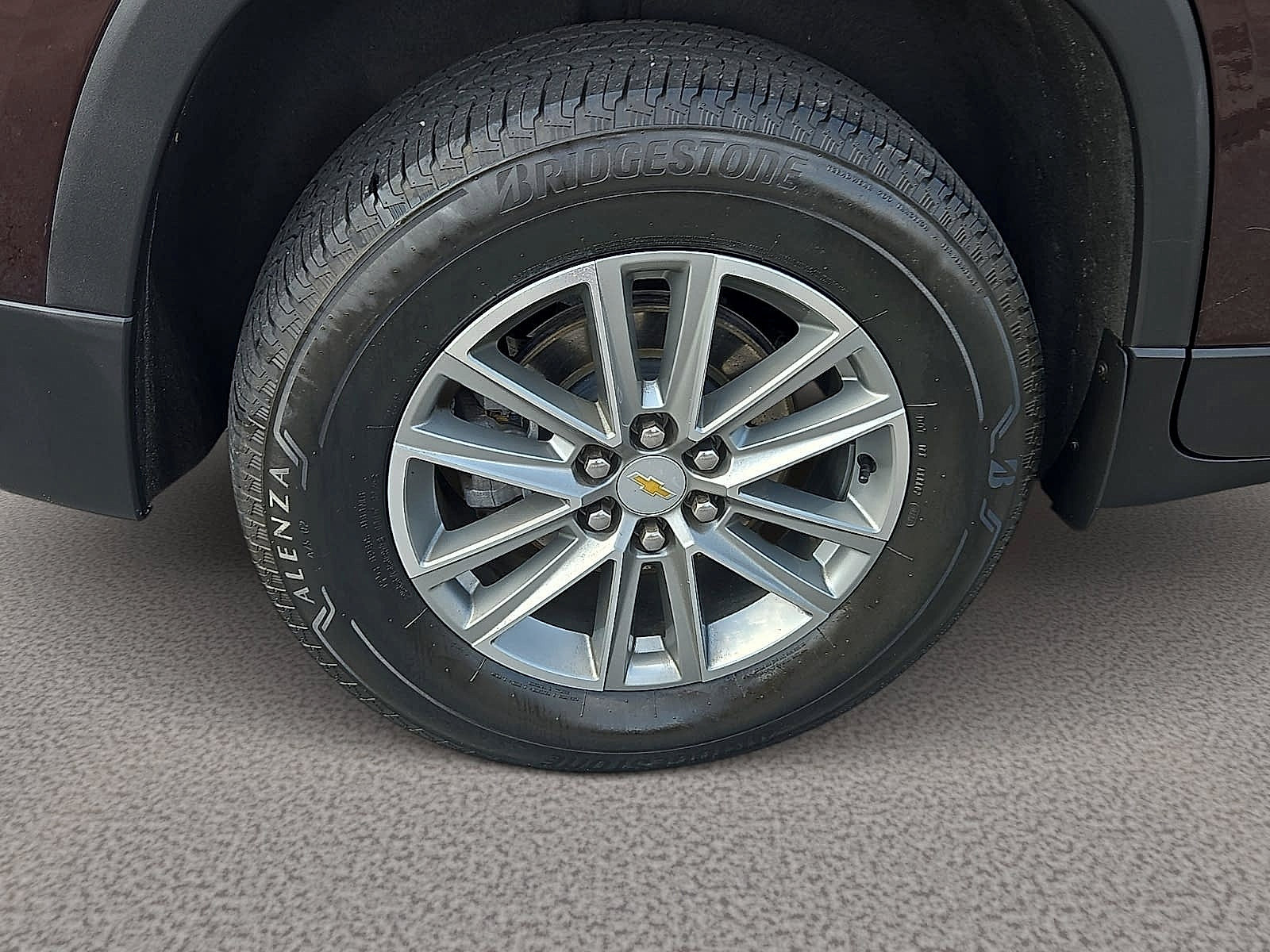 Used 2023 Chevrolet Traverse LT AWD/4WD image 7