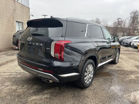 Used 2023 Hyundai Palisade SEL w/ Cargo Package image 6