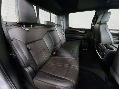 Used 2024 Chevrolet Silverado 1500 High Country w/ High Country Premium Package AWD/4WD image 36