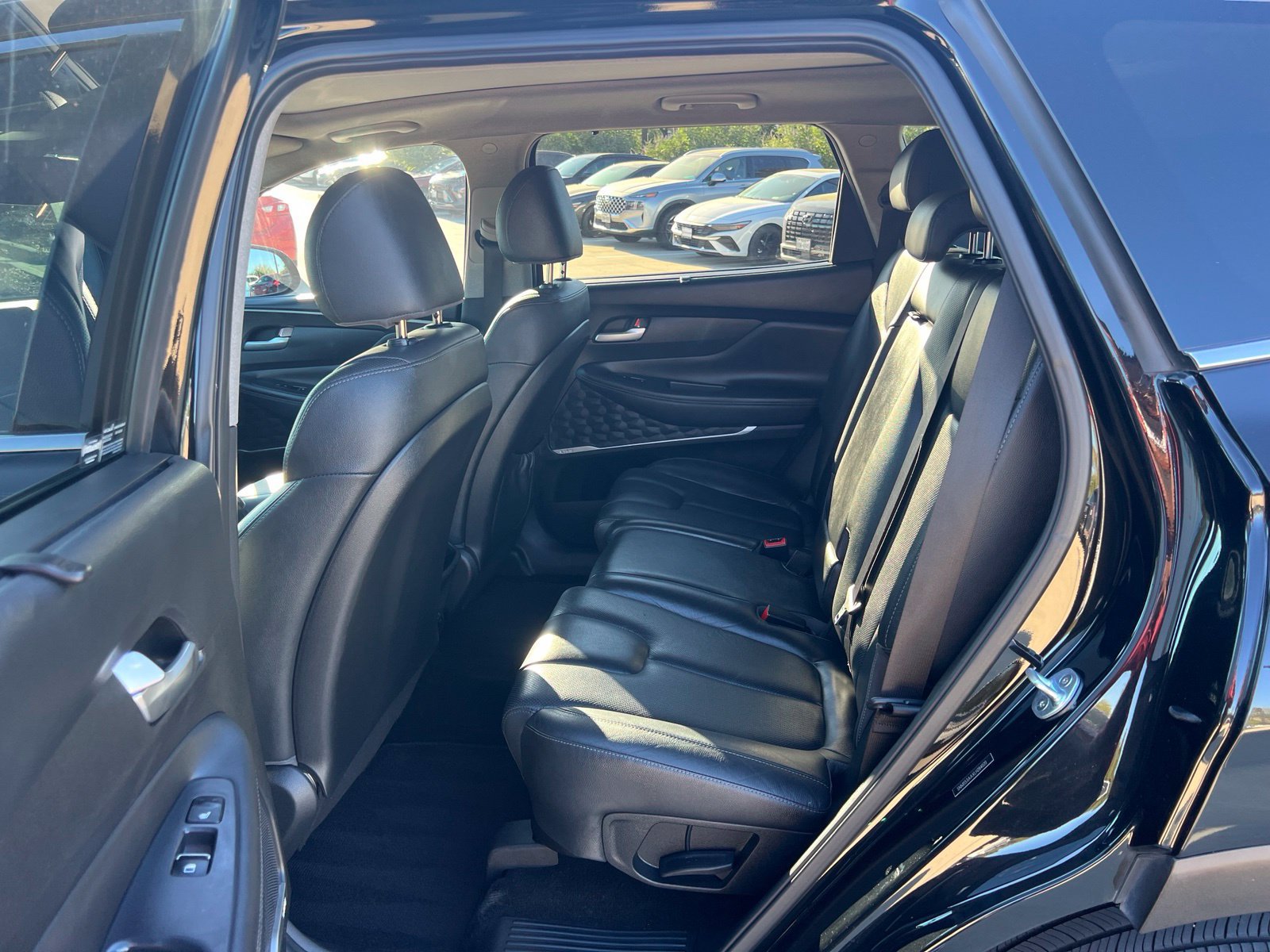 Used 2020 Hyundai Santa Fe Limited FWD image 18