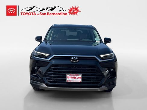 New 2026 Toyota Grand Highlander AWD image 8