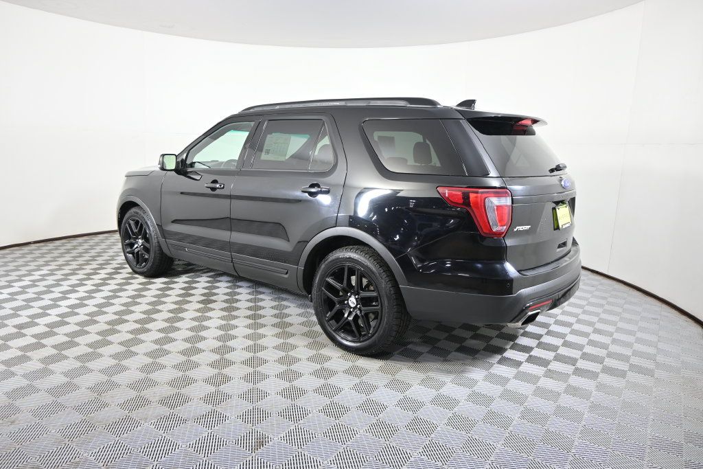 Used 2017 Ford Explorer Sport AWD/4WD image 4