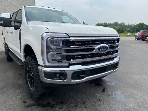 New 2025 Ford F250 King Ranch w/ Tremor Off-Road Package image 19