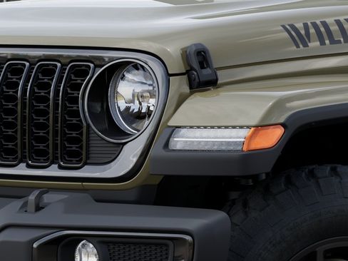 New 2025 Jeep Gladiator Willys image 32