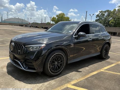 Used 2024 Mercedes-Benz GLC 43 AMG 4MATIC image 5