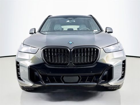 New 2026 BMW X5 xDrive50e w/ M Sport Package image 2