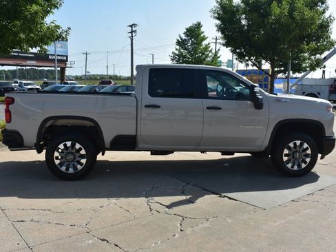 New 2026 Chevrolet Silverado 2500 Custom w/ Custom Value Package AWD/4WD image 3