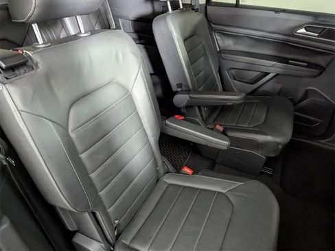 Used 2019 Volkswagen Atlas SEL Premium image 33