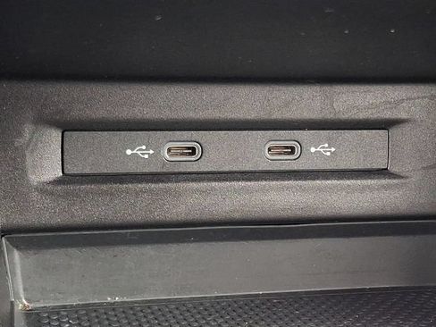 Certified 2024 Volkswagen Taos S FWD image 23