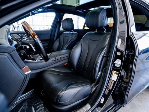 Used 2015 Mercedes-Benz S 550 Sedan image 27