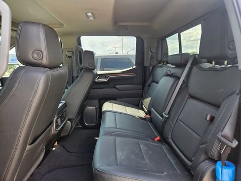 Used 2026 GMC Sierra 1500 Denali AWD/4WD image 7