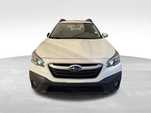 Used 2022 Subaru Outback Premium w/ Popular Package #1 AWD/4WD image 4