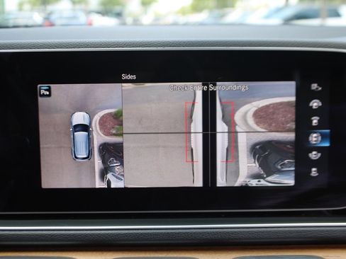 Certified 2020 Mercedes-Benz GLE 350 w/ Premium Package image 14