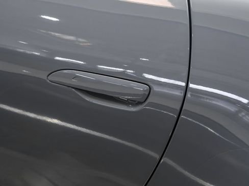 Used 2023 Porsche 911 GT3 RWD image 40
