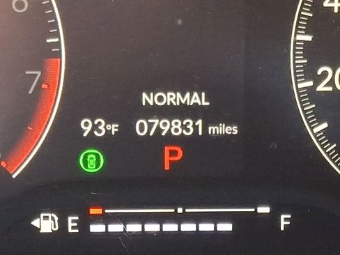 Used 2023 Honda Civic Sport image 18