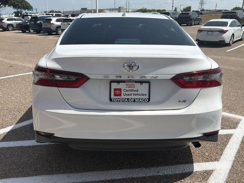 Used 2024 Toyota Camry LE FWD image 4