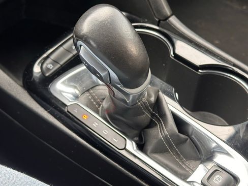 Used 2020 Buick Encore GX Select w/ Sport Touring Package image 30