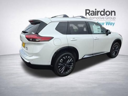 New 2026 Nissan Rogue Platinum w/ Platinum Premium Package image 9