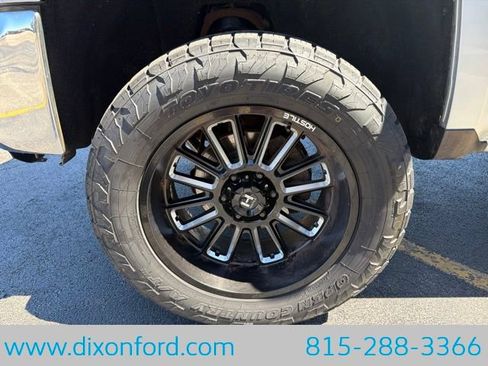 Used 2018 Chevrolet Silverado 1500 LT w/ Trailering Package AWD/4WD image 28