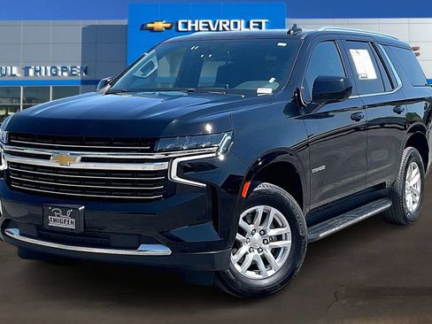 Used 2024 Chevrolet Tahoe LT AWD/4WD image 3