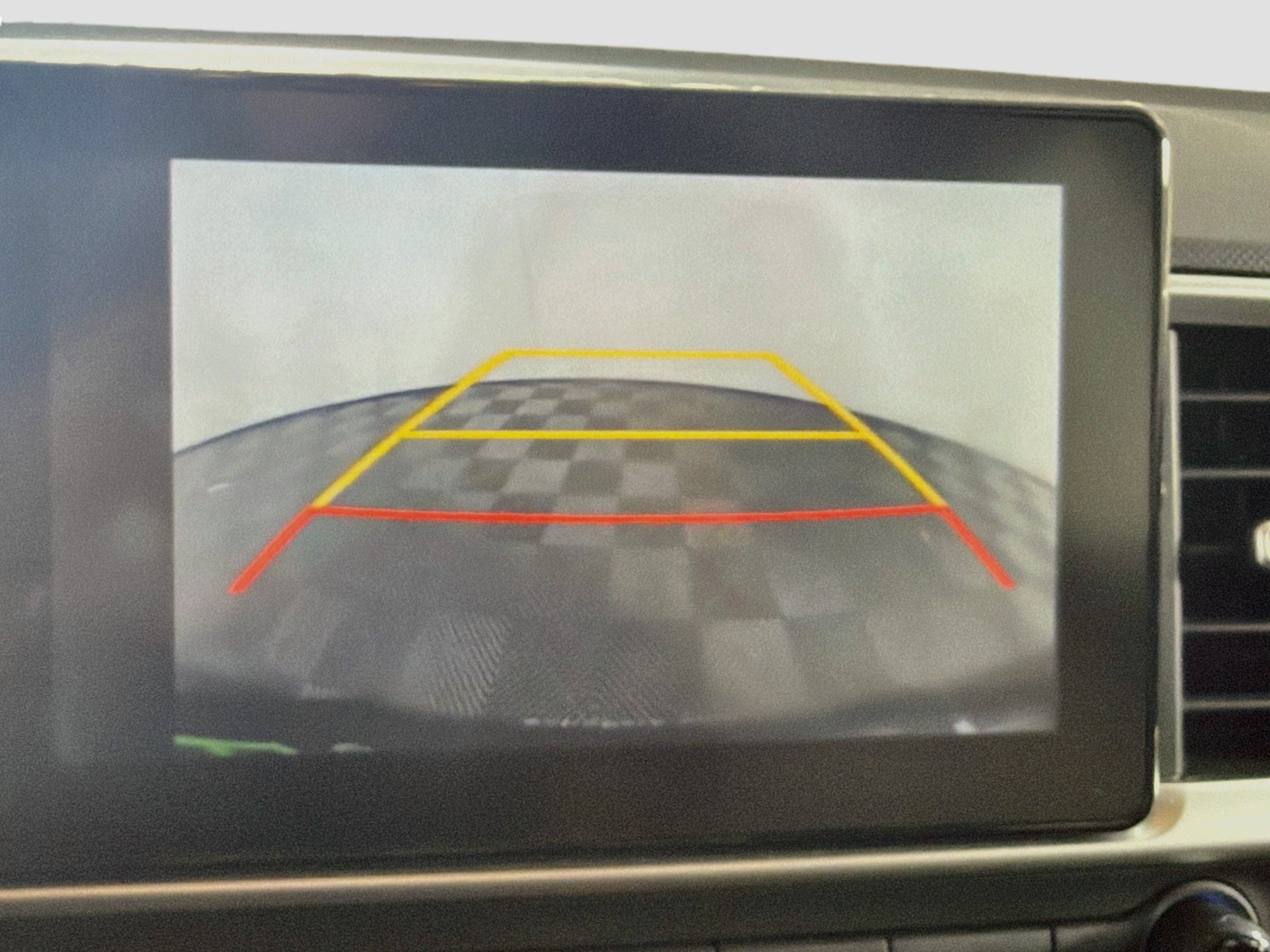 Used 2025 Hyundai Venue SEL FWD image 21