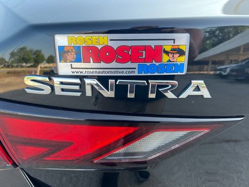 Used 2022 Nissan Sentra SV FWD image 28