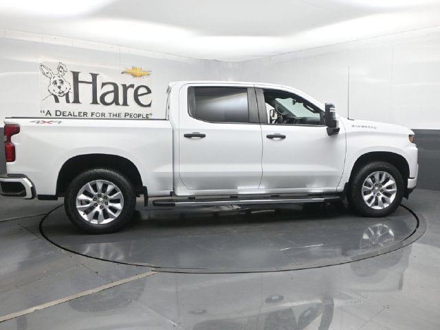Used 2021 Chevrolet Silverado 1500 Custom w/ Custom Max Trailering Package AWD/4WD image 40
