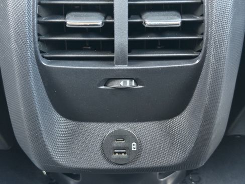 Used 2023 Ford Mustang Mach-E Select image 32