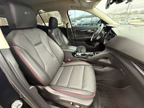 Certified 2023 Buick Envision Essence w/ Sport Touring Package image 27