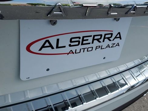 Used 2022 Volkswagen Atlas SEL AWD/4WD image 6