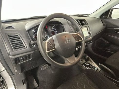 Used 2024 Mitsubishi Outlander Sport ES AWD/4WD image 13