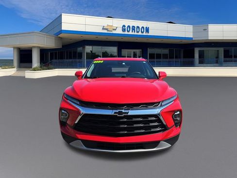 Used 2024 Chevrolet Blazer LT w/ Convenience Package FWD image 9