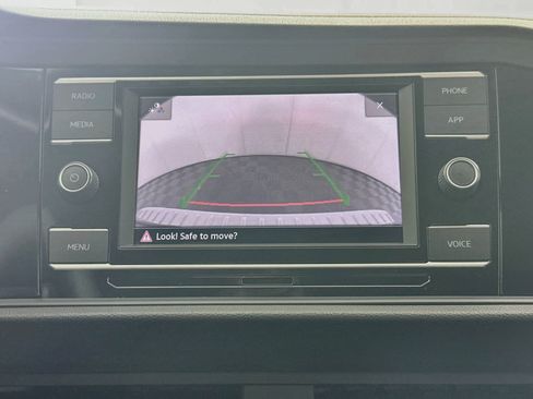 Used 2022 Volkswagen Jetta S FWD image 21