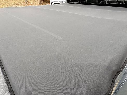 Used 2025 Jeep Gladiator Rubicon image 11