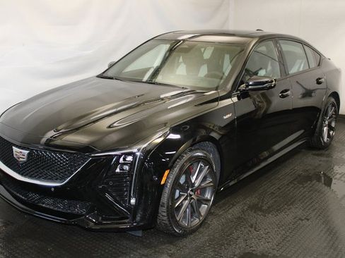 Used 2025 Cadillac CT5 V w/ Technology Package image 1