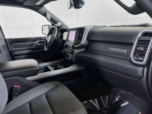 Used 2022 RAM 1500 Big Horn w/ Night Edition AWD/4WD image 27