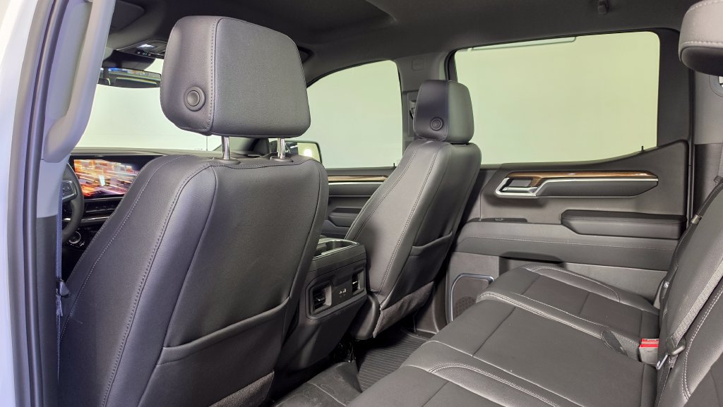 Used 2025 Chevrolet Silverado 1500 RST w/ RST All Star Premium Package AWD/4WD image 22