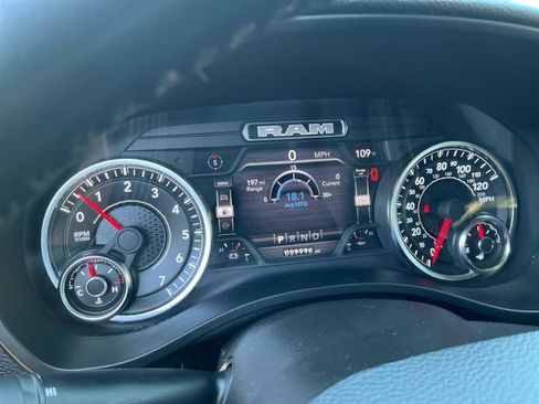 Used 2022 RAM 1500 Big Horn AWD/4WD image 25